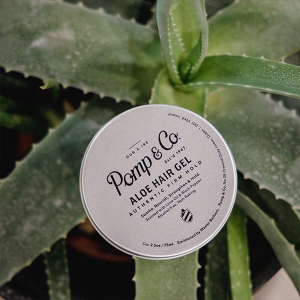 Hårgelé lavet på aloe vera Knivskarp hårgelé fra Pomp & Co. til slikhår.