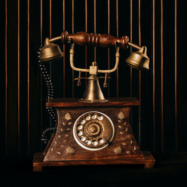Retro telefon Oldschool retro telefon med drejeskive.